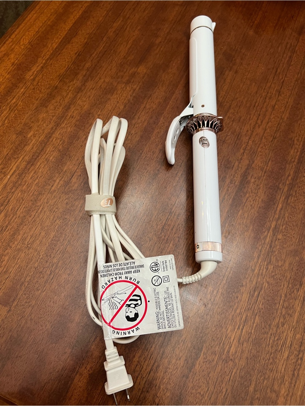 T3 White and Rose Gold Curling Iron
